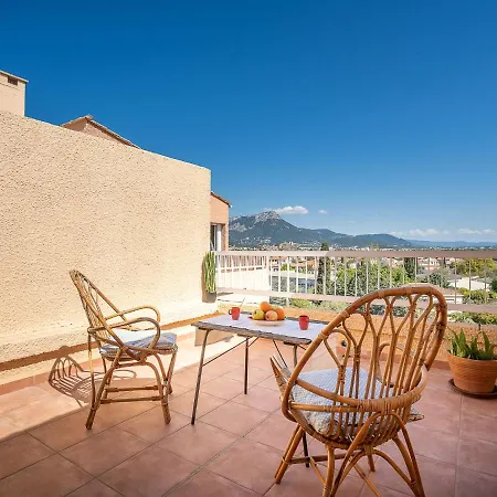 Les Roches Bleues-2 By Interhome Apartamento