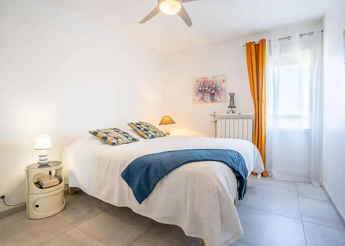 Les Roches Bleues-2 By Interhome 르프라데